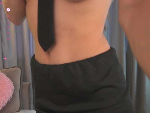 ilittleheara live cam on BongaCams