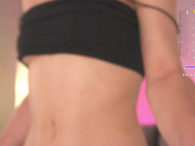 ilittleheara live cam on BongaCams