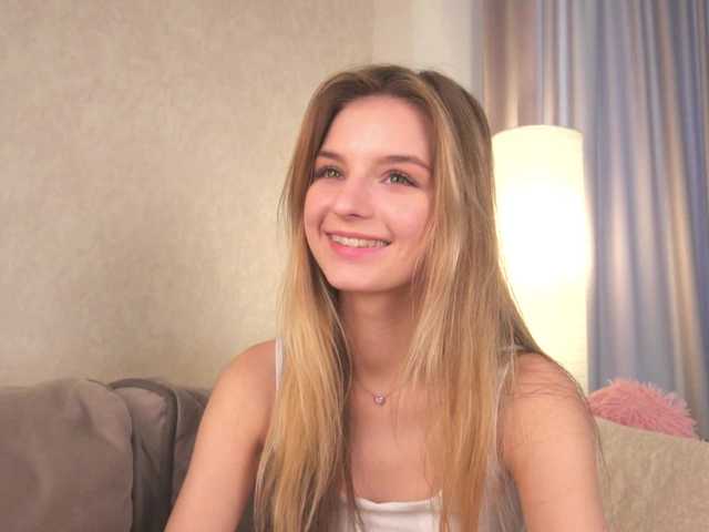 ilittleheara live cam on BongaCams
