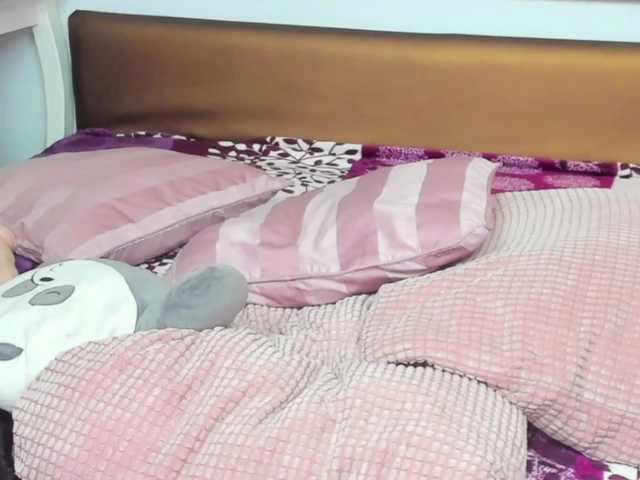 KatniseBabe's BongaCams show and profile