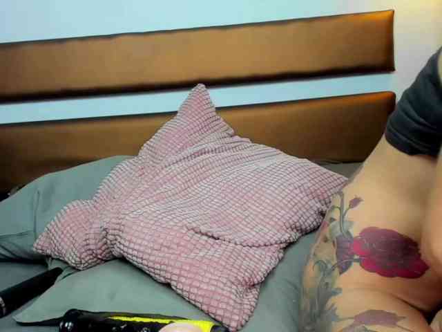 AlexissNight webcam