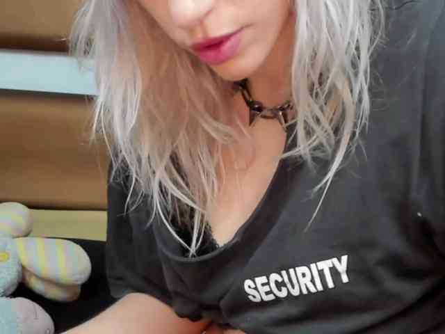 AlexissNight webcam