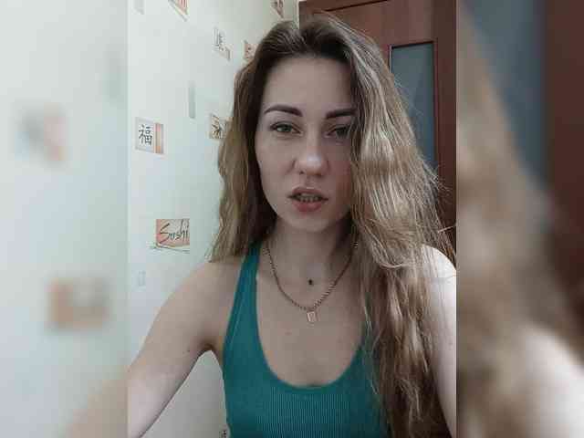 -Feral-Berry- webcam