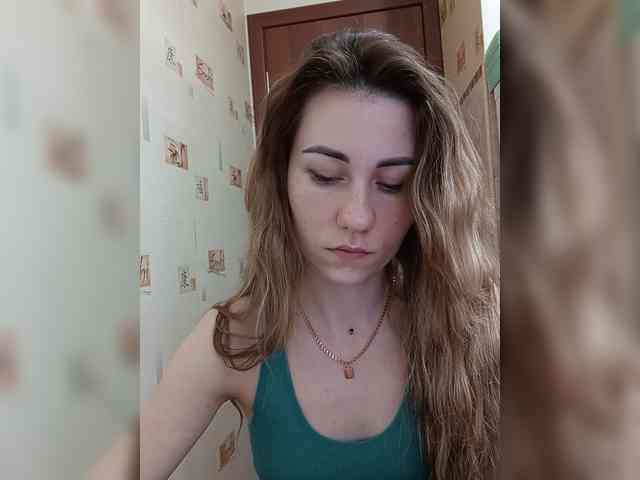 -Feral-Berry- webcam