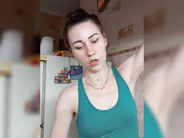 -Feral-Berry- webcam