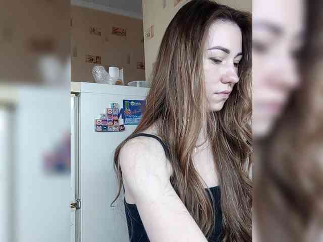 -Feral-Berry- webcam
