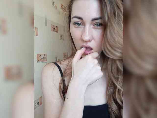 -Feral-Berry- webcam