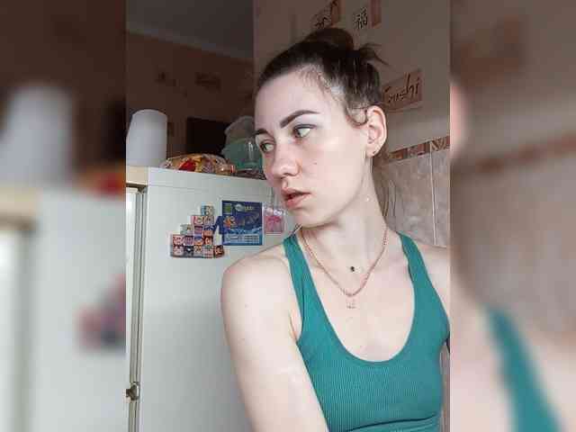 -Feral-Berry- webcam