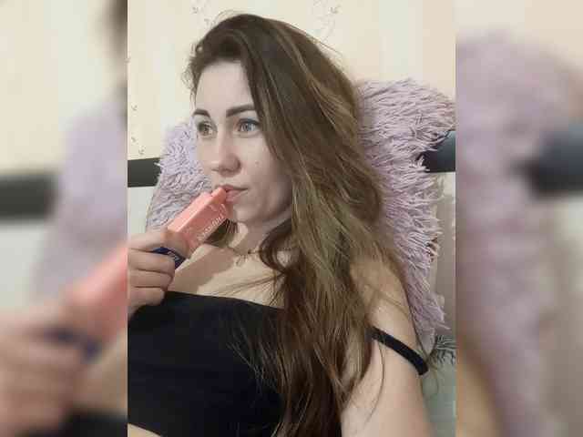 -Feral-Berry- webcam