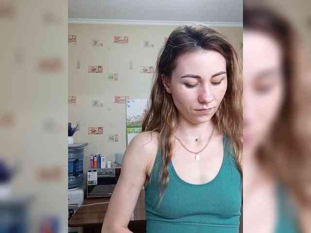 -Feral-Berry- webcam