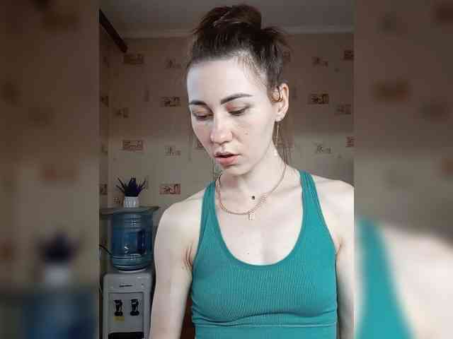 -Feral-Berry- webcam