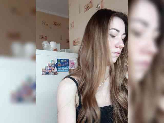 -Feral-Berry- webcam