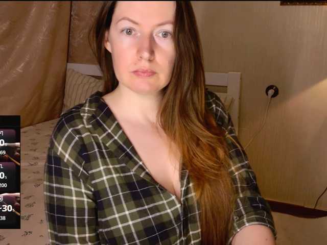 ChelseyRayne live cam on BongaCams