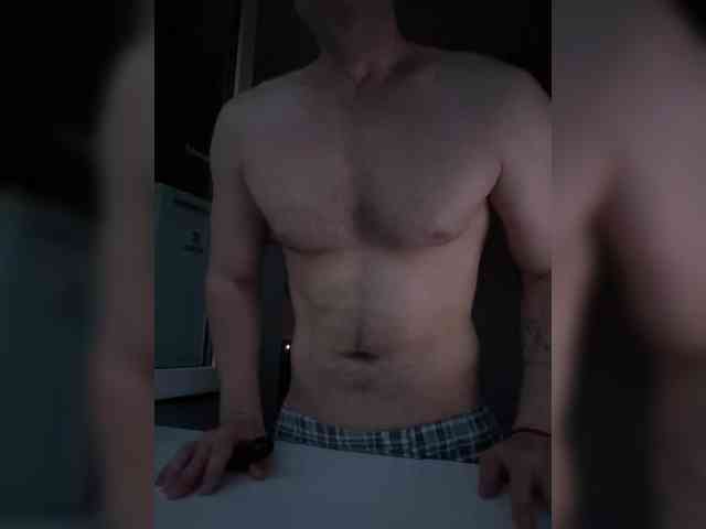 menbich25 Sex Cam Show