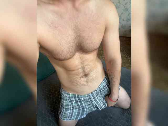 menbich25 Sex Cam Show