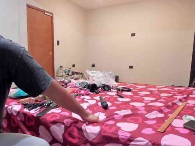 luna_lukis-1324 webcam