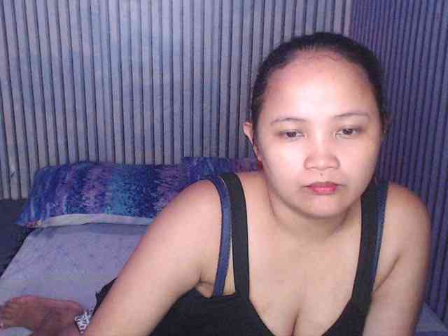 ladynakedpusy