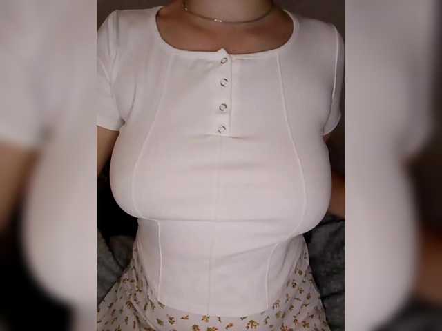 Liza_555 live cam preview