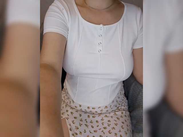 Liza_555 live cam preview