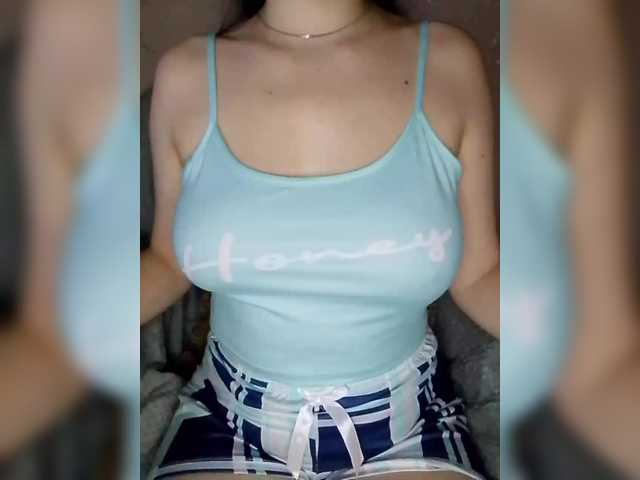 Liza17Liza's BongaCams show and profile