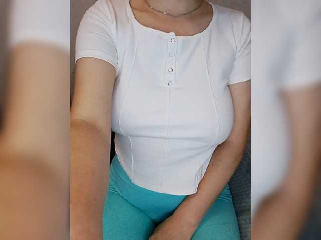 Liza_555 live cam preview