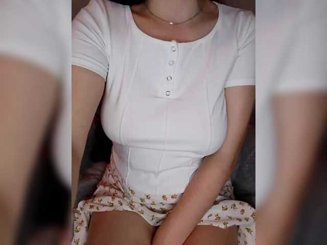 Liza_555 live webcam show