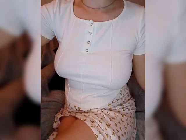 Liza_555 webcam