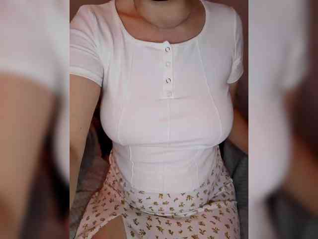 Liza_555 webcam