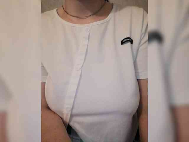 Liza_555 webcam