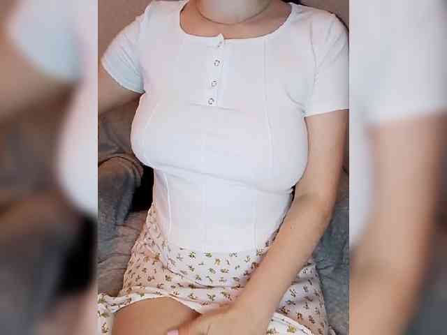 Liza_555 webcam