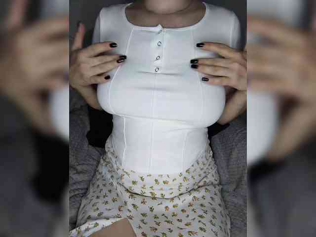 Liza_555 webcam