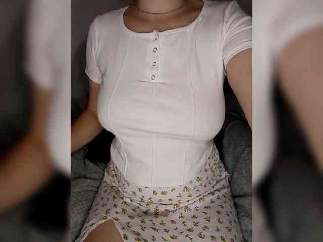 Liza_555 webcam