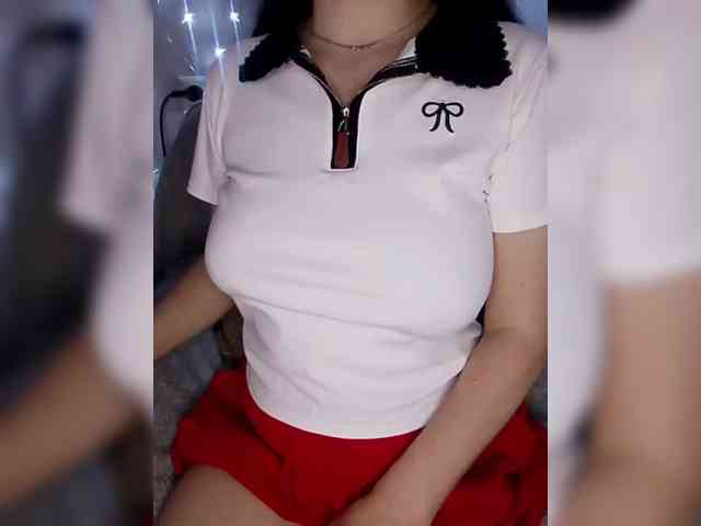 Liza_555 webcam