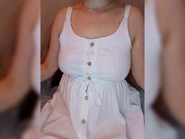 Liza_555 webcam