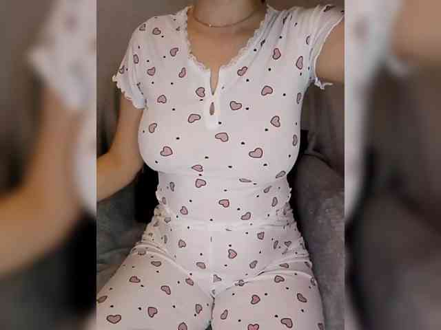 Liza_555 webcam