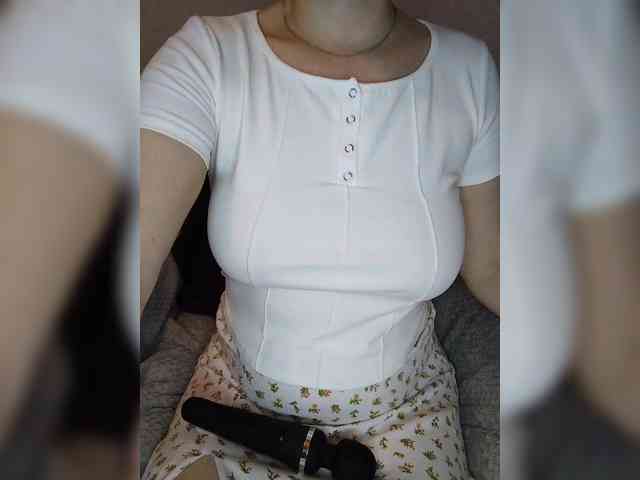 Liza_555 webcam
