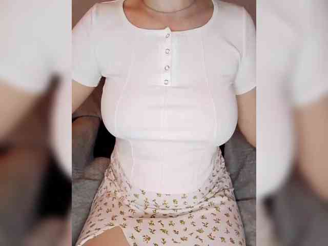Liza_555 webcam