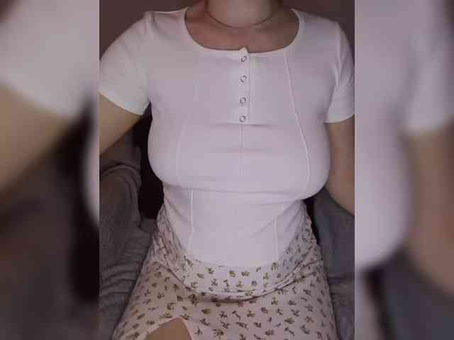 Liza_555 webcam