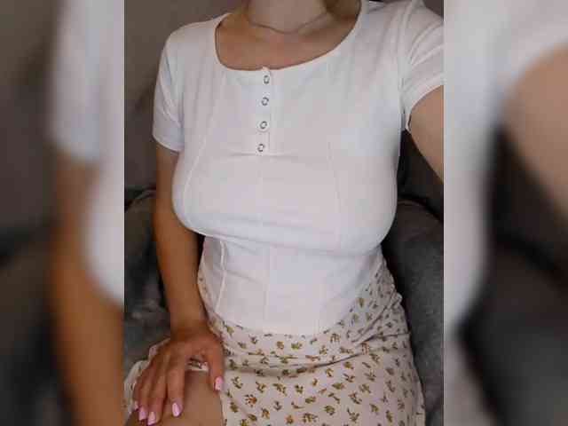 Liza_555 webcam