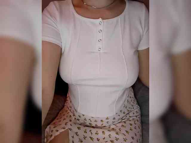 Liza_555 webcam