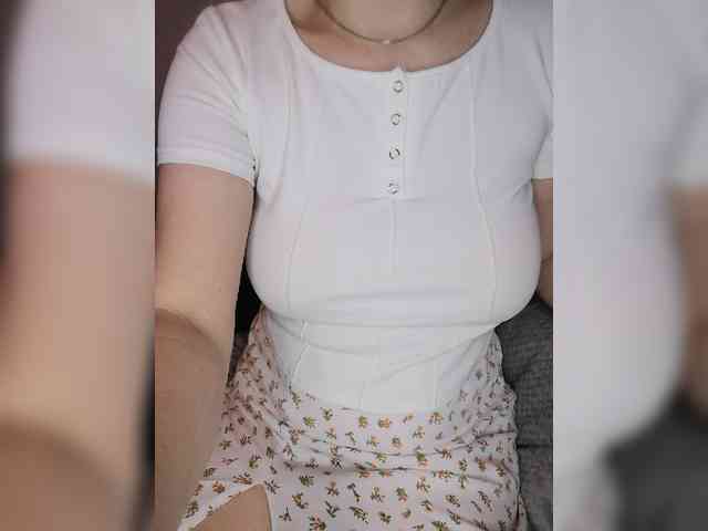 Liza_555 webcam