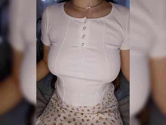 Liza_555 webcam