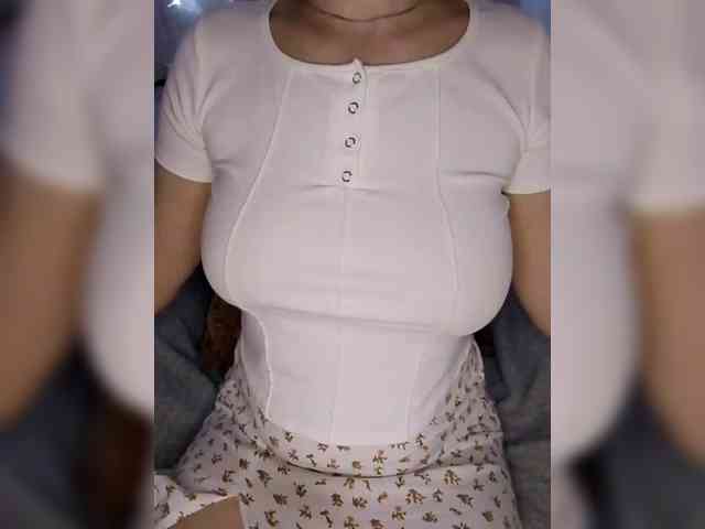 Liza_555 webcam