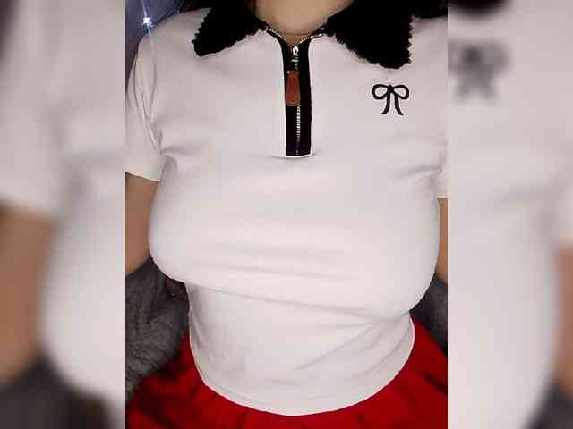 Liza_555 webcam
