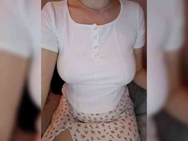 Liza_555 webcam