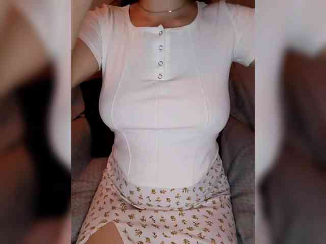Liza_555 webcam