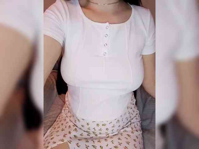 Liza_555 webcam