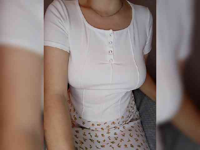 Liza_555 webcam