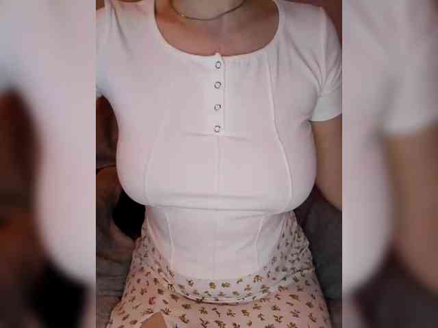 Liza_555 webcam