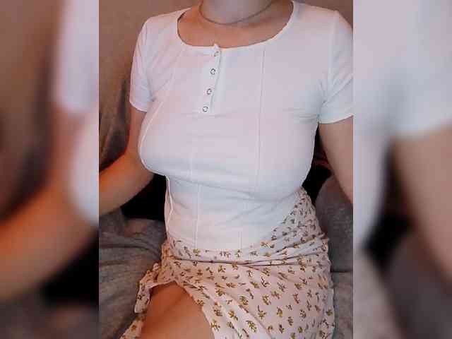 Liza_555 webcam